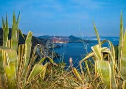 Lipari, die wichtigste Äolische Insel • m24o Die Äolischen Inseln (Lipari, Vulcano, Stromboli, Salina, Filicudi, Alicudi und Panarea), die zum UNESCO-Weltkulturerbe erklärt wurden, sind eines der Juwelen des Mittelmeers und bilden den bezaubernden Archipel im Tyrrhenischen Meer vor der Küste Siziliens.