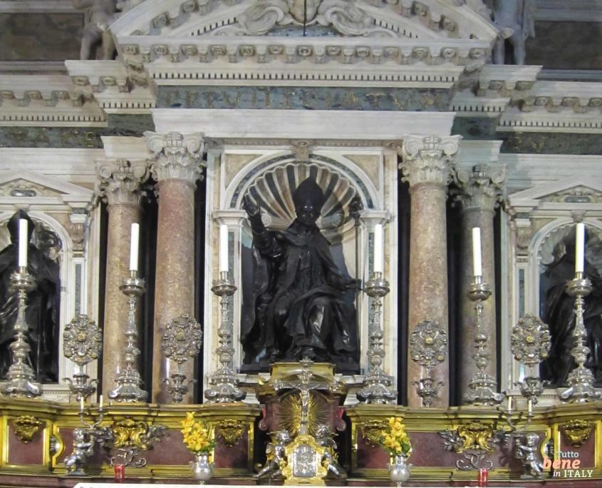 Cattedrale di Santa Maria Assunta • m24o Statue von San Gennaro in der Kapelle von St. Gennaro Januar