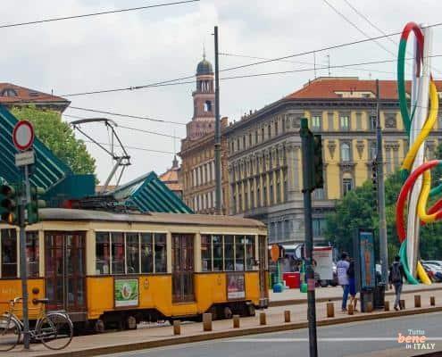 Historic Tram Milan • m24o Tram at Piazzale Luigi Cadorna and the sculpture Needle, Knot and Thread