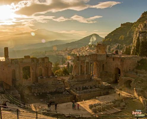 Amphitheater and Mount Etna Taormina (Teatro Antico)