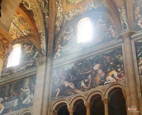 Cathedral in Parma • m24o Cathedral in Parma with fresco paintings