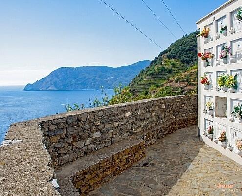 Cemetery of Vernazza in Cinque Terre • m24o Cemetery of Vernazza in Cinque Terre