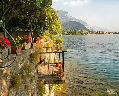 Comer See in der Lombardei, Balkon bei Mandello del Lario • m24o Lombardei, Comer See, Mandello del Lario