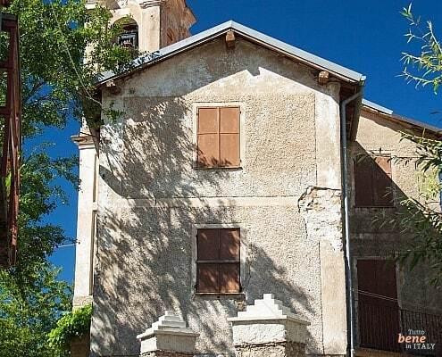 Piedmont Hiking, Church in Campassi • m24o Church in Campassi