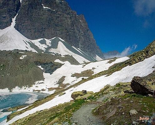 Piedmont Hiking Monviso • m24o Hiking in Piedmont at the foot of the Monviso