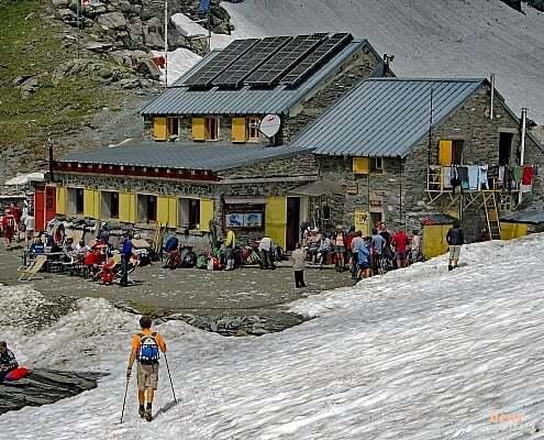 Wandern im Piemont am Monviso Berg zum Giacoletti