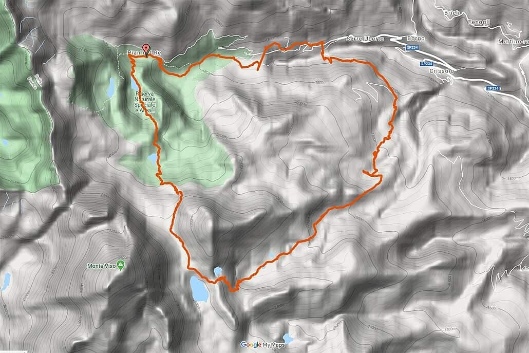 Hiking tour in Piedmont to Rifugio Quintino Sella