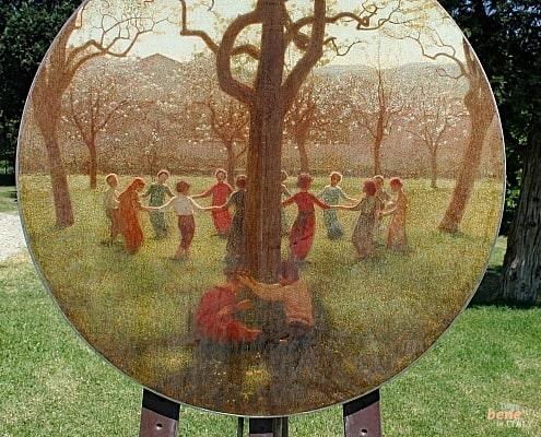 Gemälde Reigen im Frühling von Pelizza von Volpedo, Piedmont Tortona • m24o Gemälde von Pelizza di Volpedo Finden Sie auf dem Land und die Pinacoteca von Tortona
