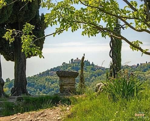 First Pyramid of Montevecchia • m24o On the first pyramid of Montevecchia