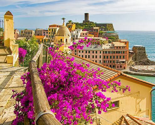 Cinque Terre Vernazza