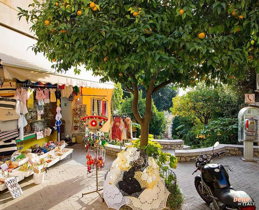 Romantische Treppe in Taormina • m24o Romantische Treppe in Taormina