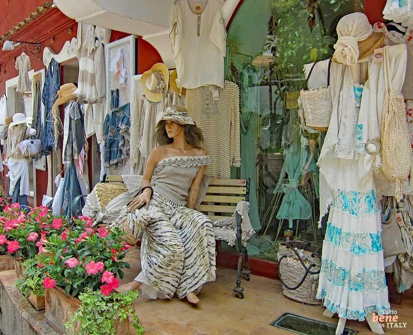 Romantic alley in Positano with the famous Positano fashion
