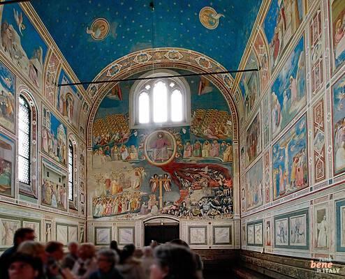 Scrovegni-Kapelle mit Gemälden von Giotto in Padua • m24o Scrovegni-Kapelle mit Gemälden von Giotto in Padua