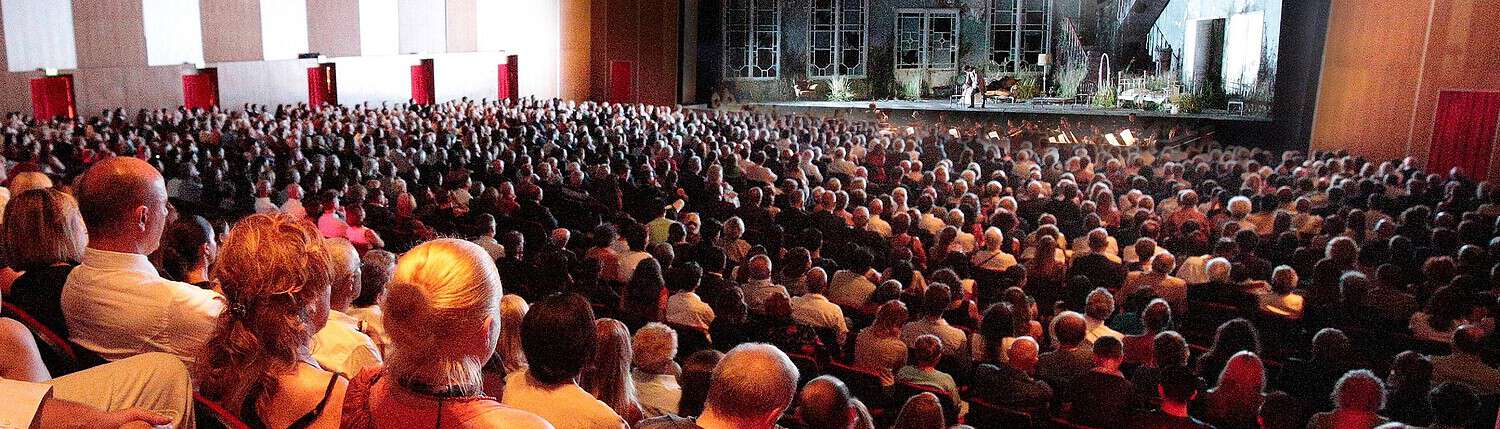 Rossini Opern Festival Pesaro - Vitrifrigo Arena