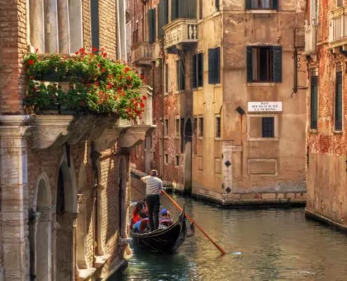 Venedig, Gondel auf einem Kanal