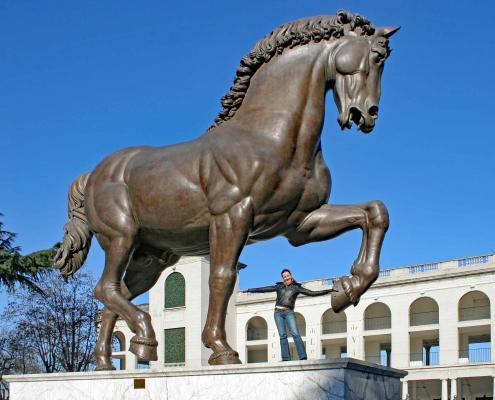 Cavallo di Leonardo - Bronzestatue des Pferdes von Leonardo da Vinci
