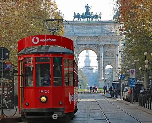 Individuelle Stadtführung Mailand durch die historische Altstadt in deutsch ohne Eintritte. Individuelle Stadtführung Mailand durch die historische Altstadt in deutsch ohne Eintritte.