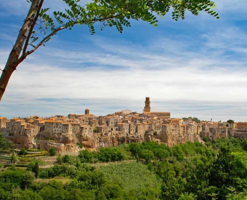Pitigliano: Secret places to visit in the southern tip of Tuscany