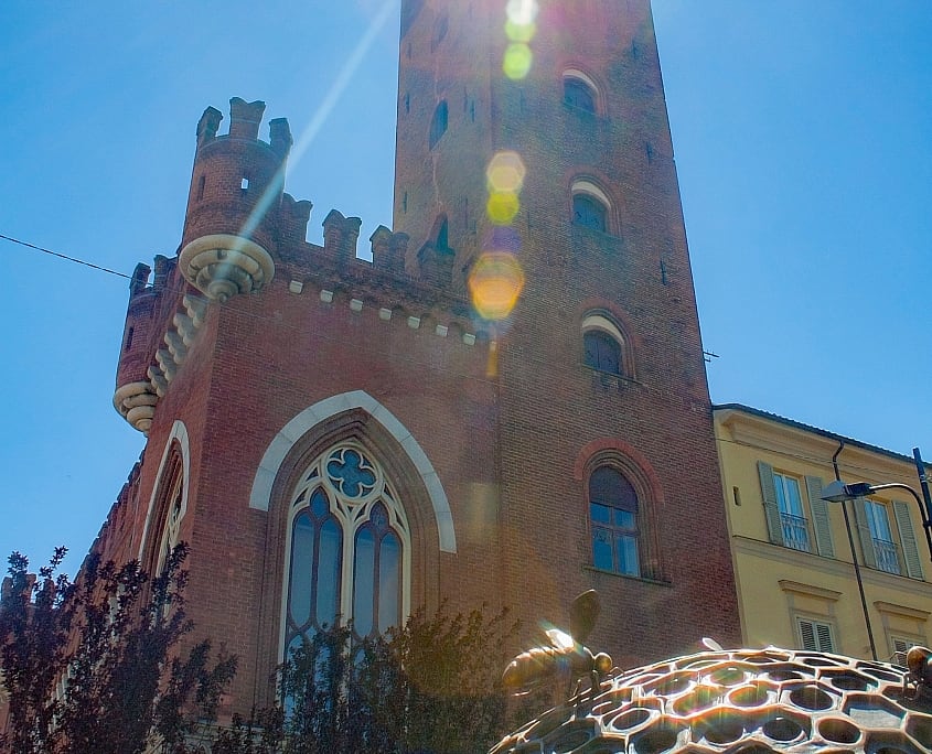 Torre Comentina in Asti Piemont