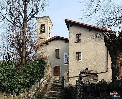 Wandern am Comer See Monte Piatto Kirche • m24o Wandern Comer See Monte Piatto Kirche, Lombardei
