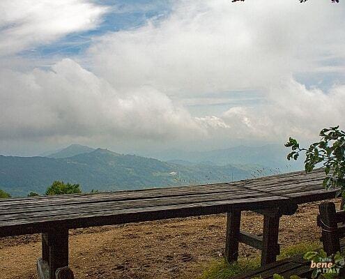 Hiking Monte Antola • m24o Hiking at the Apennines, Monte Antola between Liguria and Piedmont, Italy