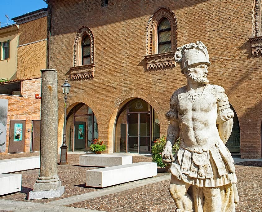 Palazzo Guidonbono, Archäologisches Museum von Tortona, Piemont in Italien