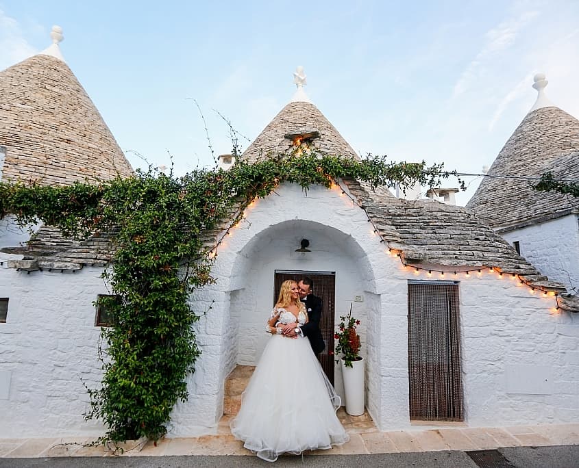 Romantische Hochzeit in Alberobello in Apulien in Süditalien