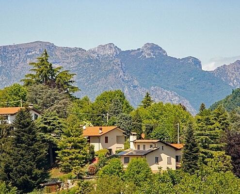 Hiking in Lombardy with view to the Corni di Canzo at the Como Lake