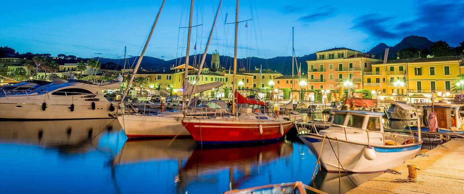 Segeltour auf der Insel Elba, Italien