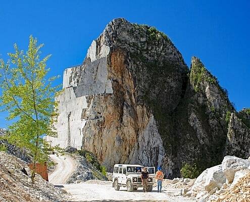 Marmorsteinbruch in Carrara, dem edlen weißen Marmor aus der Toskana