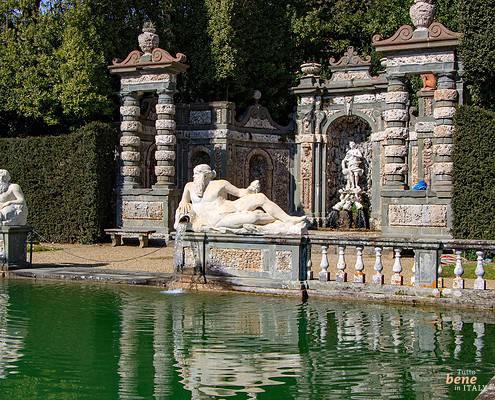 Der Teich im Zitronengarten der königlichen Villa Marlia, Lucca