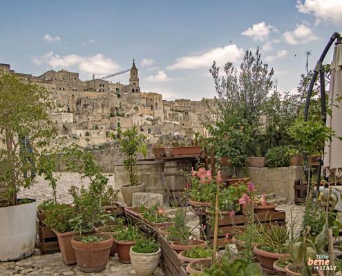 Die Sassi in Matera, Weltkulturerbe in Italien • m24o Städtereise nach Matera. Was kann man in der Kulturhauptstadt Europas 2019 unternehmen?