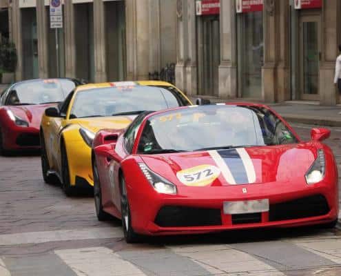 Experience the distinctiveness of Italy in an old timer or enjoy an amazing Ferrari driving experience in Italy.